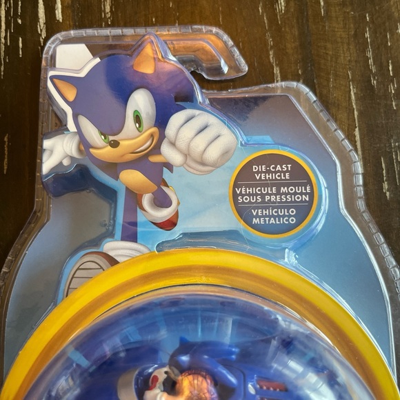 Sonic The Hedgehog Sonic Miniature Collectible Diecast Race Car NKOK New 2023 - Picture 3 of 6